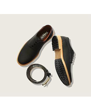 ZAPATO NEGRO FERRETI