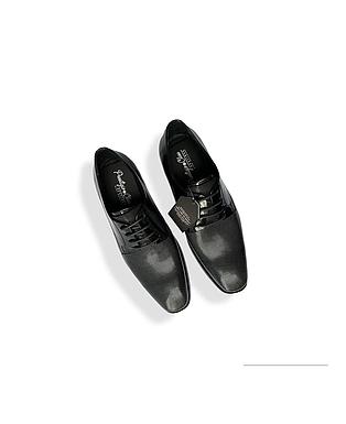 ZAPATO NEGRO FORMAL TEXTURIZADO