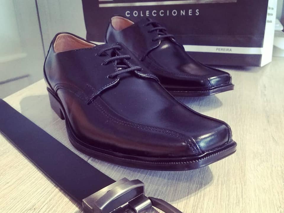 ZAPATOS NEGROS FORMALES