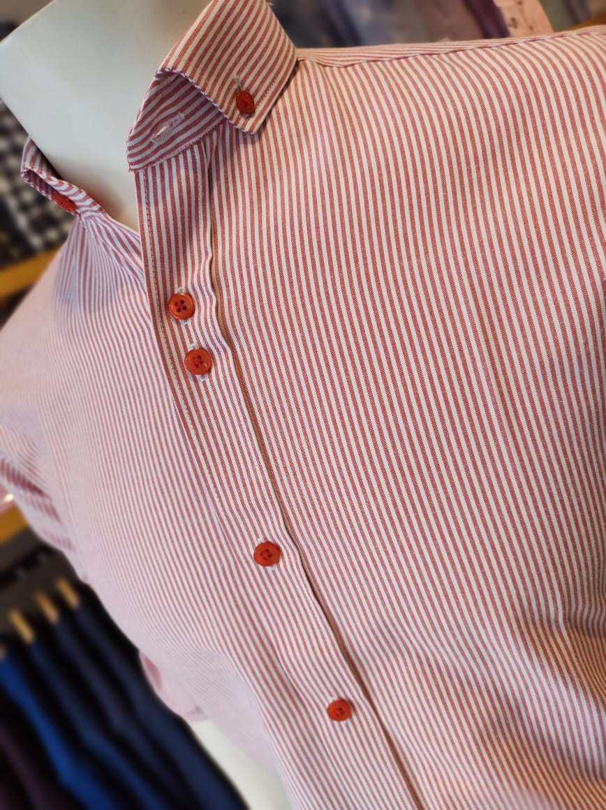 CAMISA A RAYAS EN ROJO